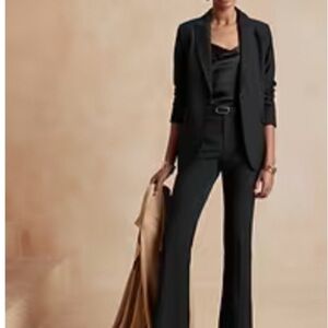 Banana Republic Factory | Sculpted Bootcut Pant | Black | Never Worn | Size 16